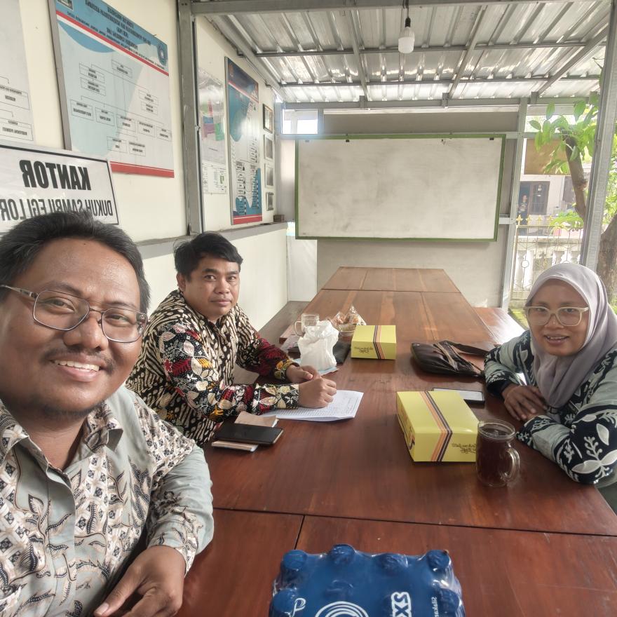 PEKAN PEMBAYARAN PBB DI PADUKUHAN SAMBILEGI LOR